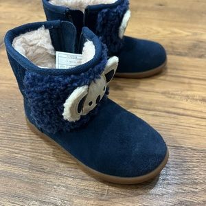 UGG toddler shoes